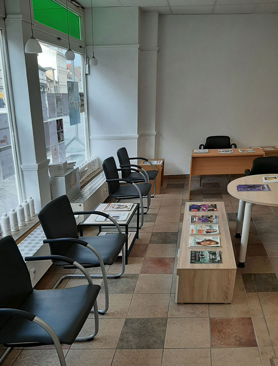 Dr. med. Yashar Motayagheni, Selbständiger KV-Arzt (116117)